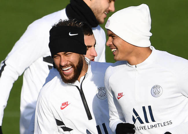  Neymar y Thiago Silva habrían vuelto a Brasil en pleno confinamiento en Francia