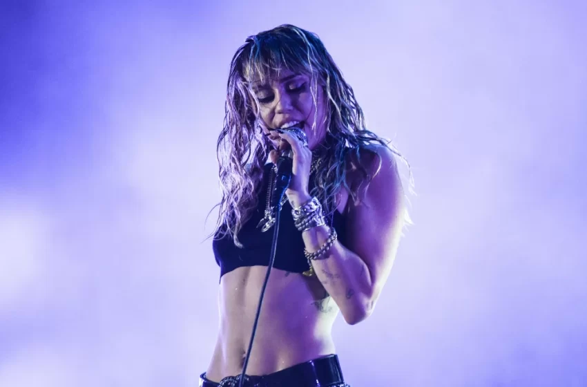  Miley Cyrus se venga de su expareja con nueva canción; fue más sutil que Shakira